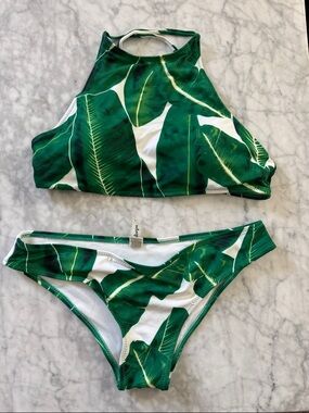Cupshe Green Tropical banana Leaf High Neck padded Bikini bathing suit Set Small